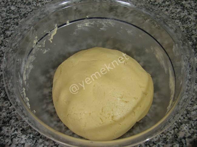 Linzer Kurabiye (Marmelatlı Kurabiye) - Yapılışı (8/16) 